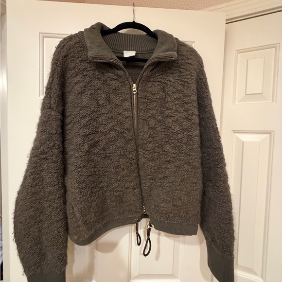 Varley Jackets & Blazers - Varley Cozy Green Zip-Up Jacket